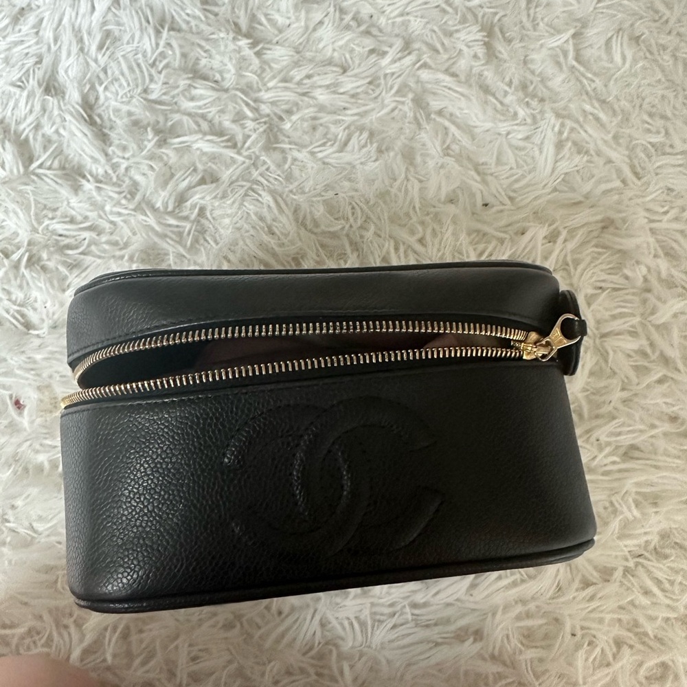 Chanel vanity bag vintage